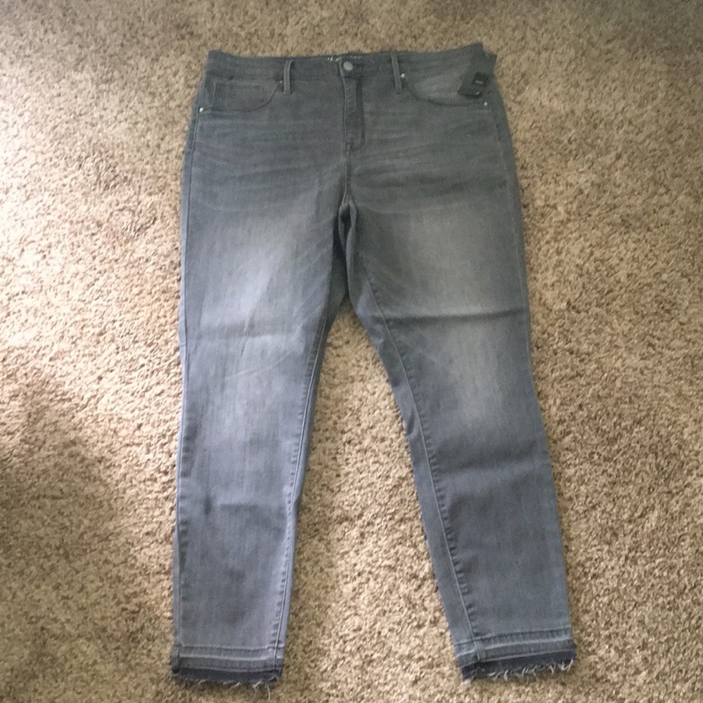 NWT Mossimo High Rise Gray Jeggings